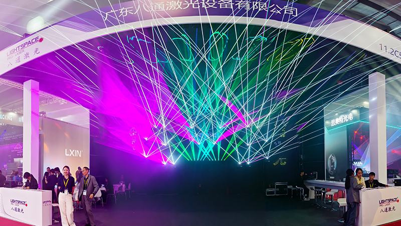 Guide to Choosing the Power of Outdoor Laser Lights, Not the Higher the Better